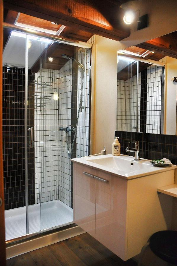 Bed and Breakfast La Girondine Galgon Екстер'єр фото