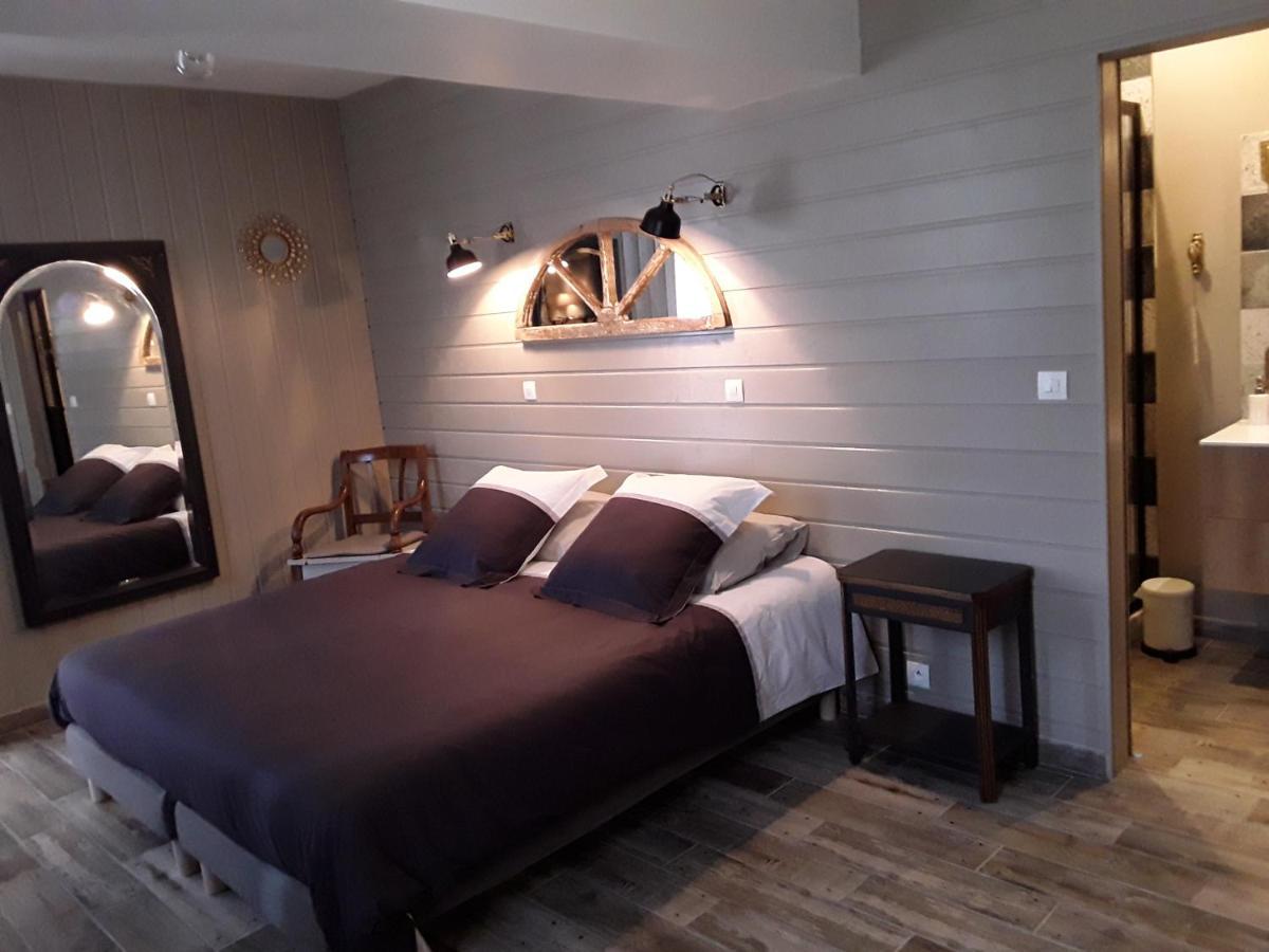 Bed and Breakfast La Girondine Galgon Екстер'єр фото