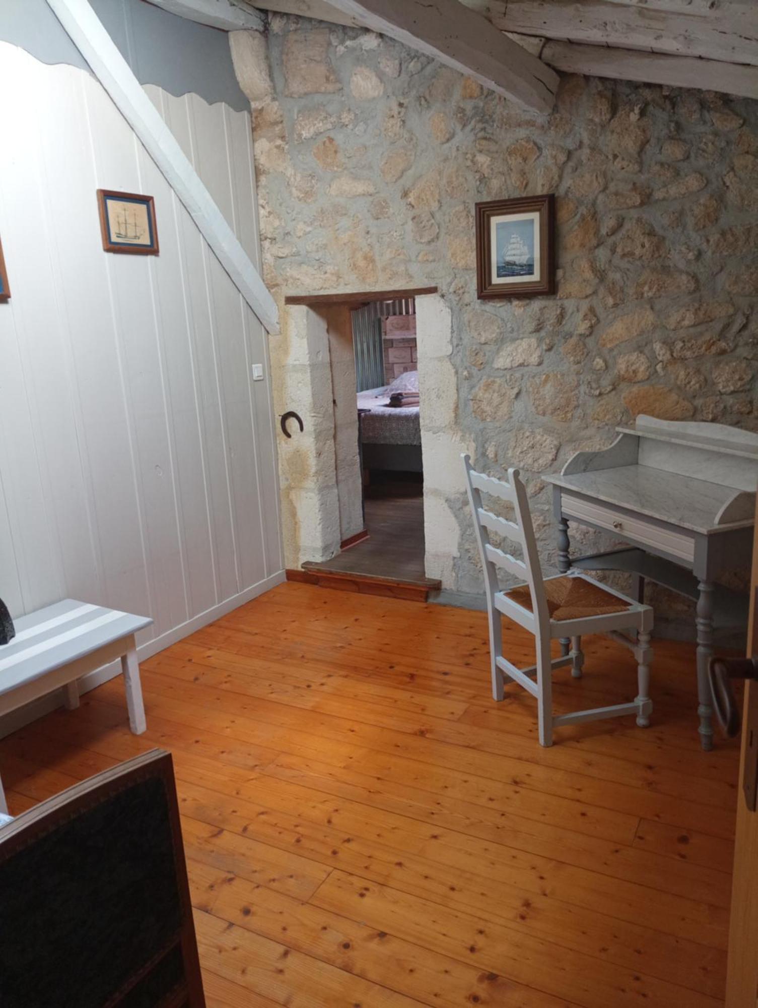 Bed and Breakfast La Girondine Galgon Екстер'єр фото