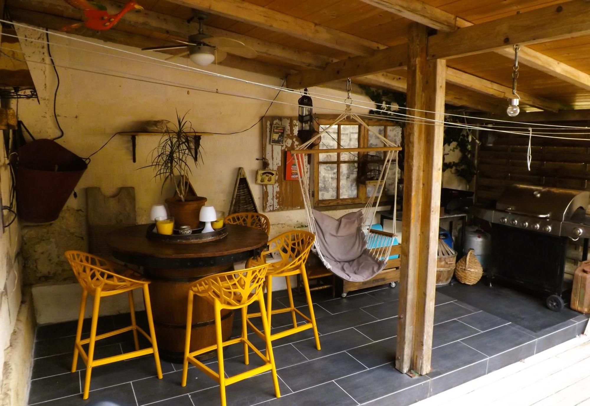 Bed and Breakfast La Girondine Galgon Екстер'єр фото